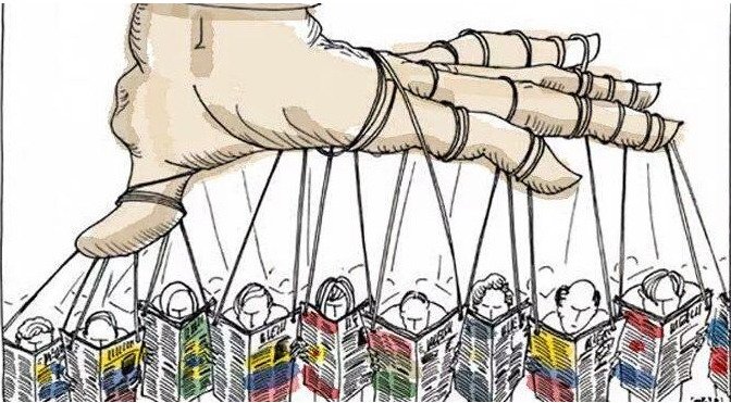 LA DEMOCRACIA Y LOS MEDIOS DE DIFUSIÓN